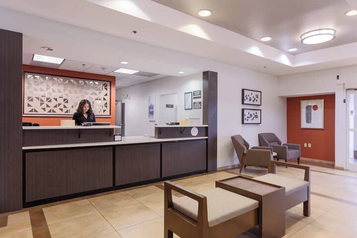 Hotel 43 of 48